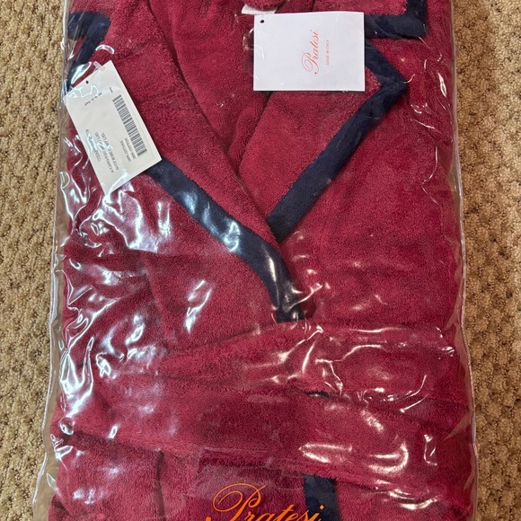 Pratesi Mens Bathrobe - Picture 1 of 3